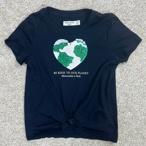 Abercrombie & Fitch “Be Kind to our Planet” Shirt